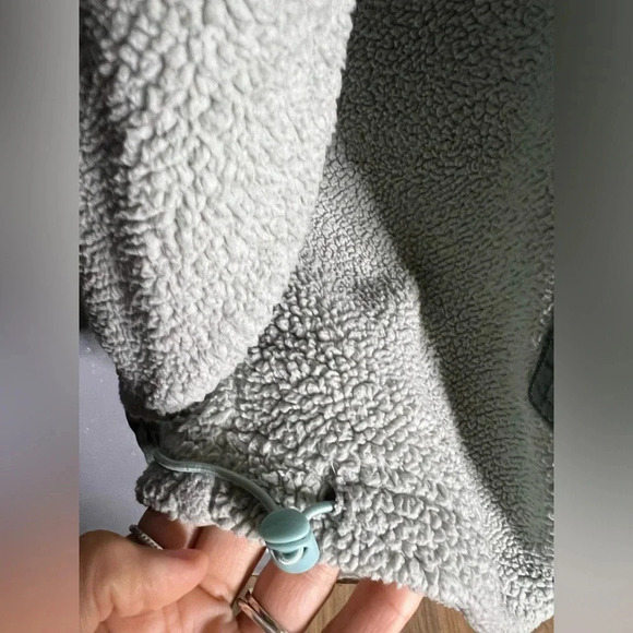 Aerie Offline Light Green Cozy Sherpa Nylon Oversized Half Zip. Size XLarge - Picture 8 of 10